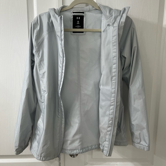 Women’s Light Grey Under Armor Rain Coat - Picture 3 of 8